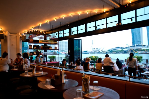 CaffeFernet Interior small